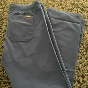 Figs scrubs Big Sky Livingston pants. MP NWT